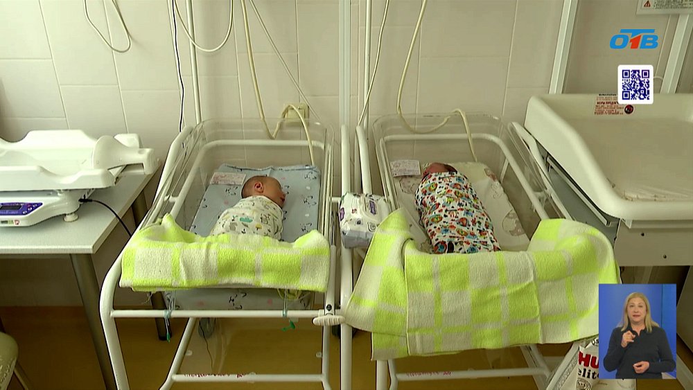 В перинатальном центре родилась «королевская двойня»