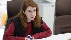 Развитие креативных индустрий в регионах обсудили Алексей Текслер и Екатерина Черкес‑заде на полях ПМЭФ‑2025