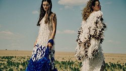 Дизайнер Алена Ахмадуллина провела съемку новой коллекции в Челябинской области