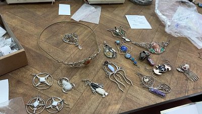 В Миассе ученицы школы искусств завоевали победные места в конкурсе «Наследники Данилы-Мастера»