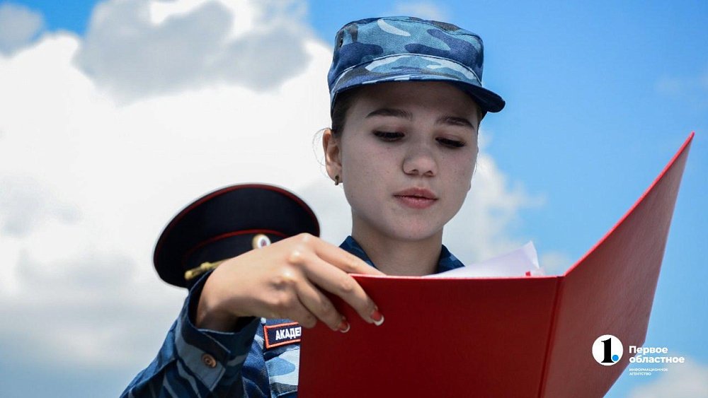 В Челябинске будущие сотрудники правоохранительных органов приняли присягу