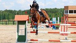 17-летняя челябинка сотворила сенсацию на Кубке губернатора по конкуру