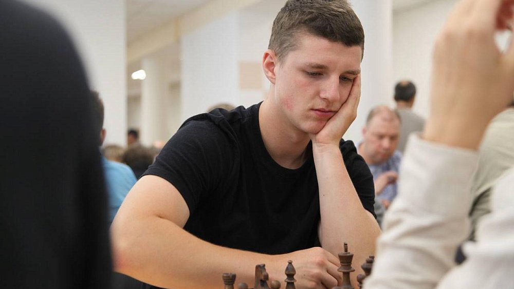Челябинец Илья Сомкин выиграл турнир памяти Виктора Давыдова по шахматам