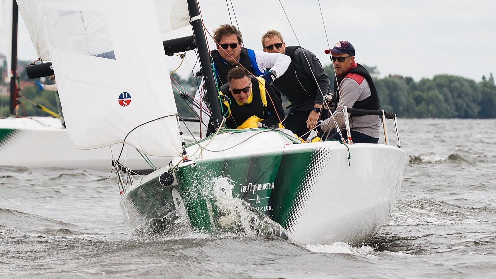 В Челябинске назвали лучшие команды яхтсменов УрФО