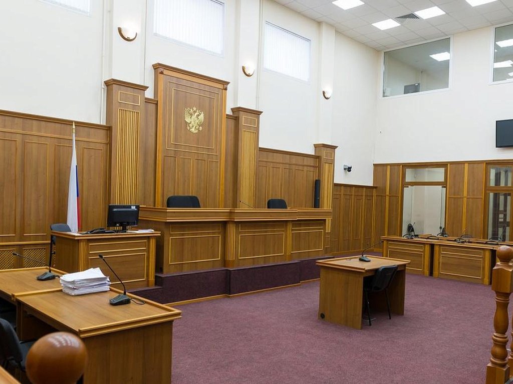 В Миассе сотрудник ГИБДД получил девять лет колонии за взятки