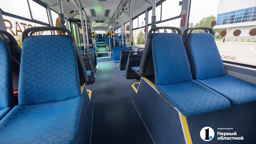 В Челябинске пассажир украл из автобуса аварийный молоточек и сбежал