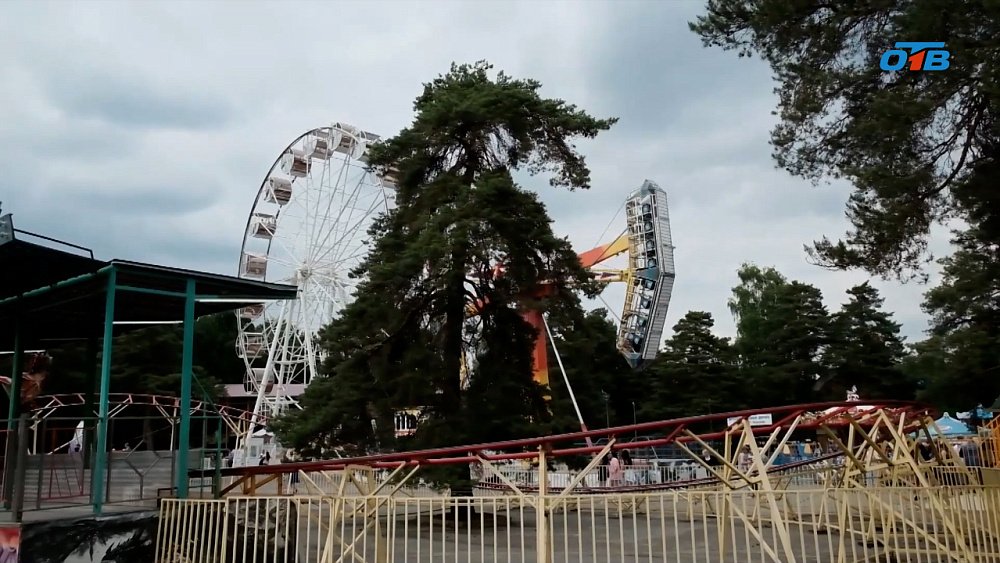 В Челябинске проверяют безопасность аттракционов