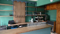 Ресторан в доме купца Рябинина в Челябинске представил мороженое с черной икрой