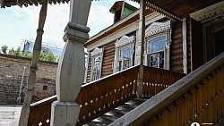 Ресторан в доме купца Рябинина в Челябинске представил мороженое с черной икрой