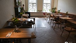 Ресторан в доме купца Рябинина в Челябинске представил мороженое с черной икрой