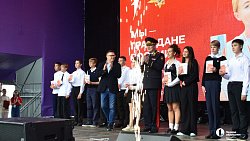 Алексей Текслер дал старт фестивалю «Молфест»