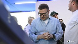 Знай, люби, гордись, приумножай: Алексей Текслер ознакомился с площадками «Молфеста»