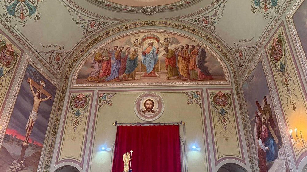В Троицке завершили реставрацию настенной живописи в старинном соборе