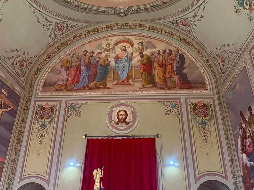 В Троицке завершили реставрацию настенной живописи в старинном соборе