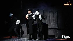 Трагичные судьбы маленьких людей показал челябинцам Екатеринбургский театр кукол