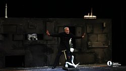 Трагичные судьбы маленьких людей показал челябинцам Екатеринбургский театр кукол