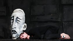 Трагичные судьбы маленьких людей показал челябинцам Екатеринбургский театр кукол