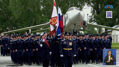 ЧВВАКУШ выпустил офицеров боевого управления