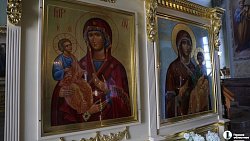 Губернатор Алексей Текслер посетил отреставрированный Свято-Троицкий собор