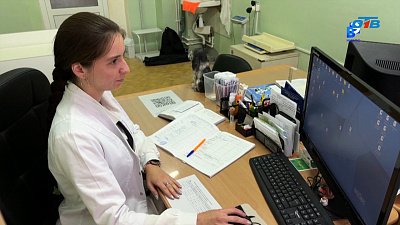 Молодые медики получают ключи от квартир