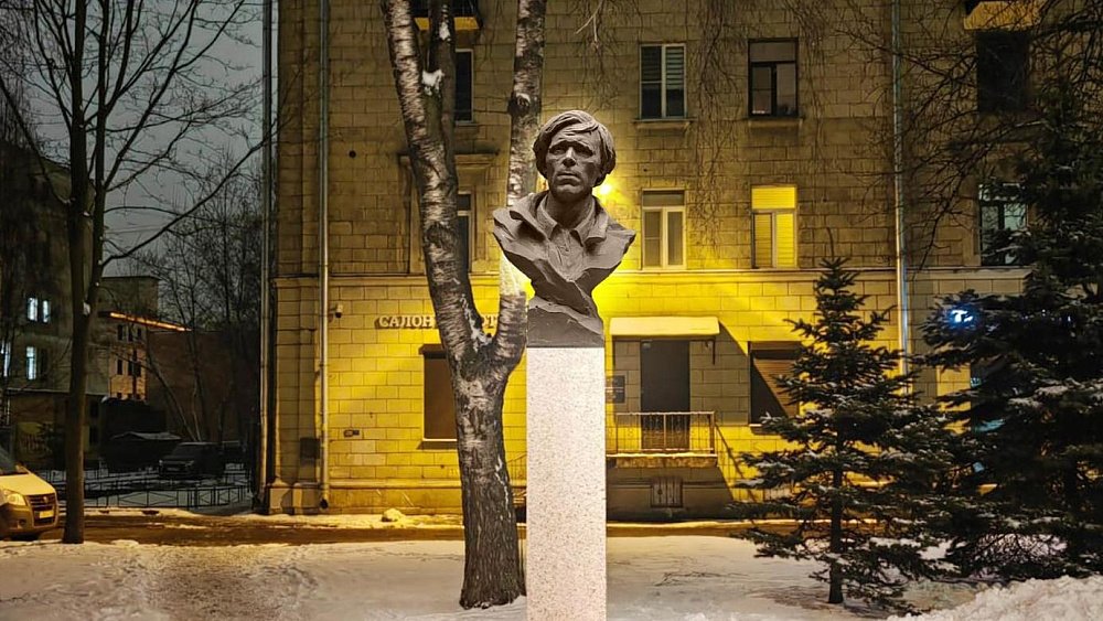 В Коркино установят бюст альпиниста Анатолия Букреева