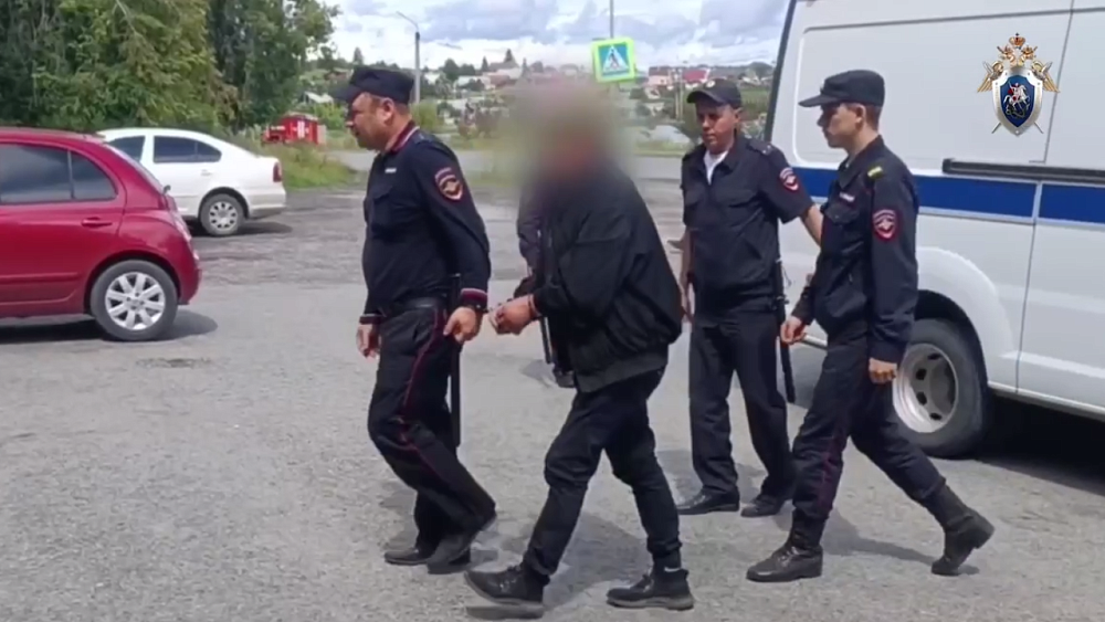 Житель Нязепетровского района зарезал друга, когда тот вез его домой