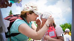 В Челябинском зоопарке День семьи отметили около 300 детей и родителей