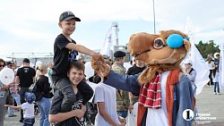 По Челябинску 8 июля прошел парад семей
