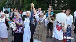 По Челябинску 8 июля прошел парад семей