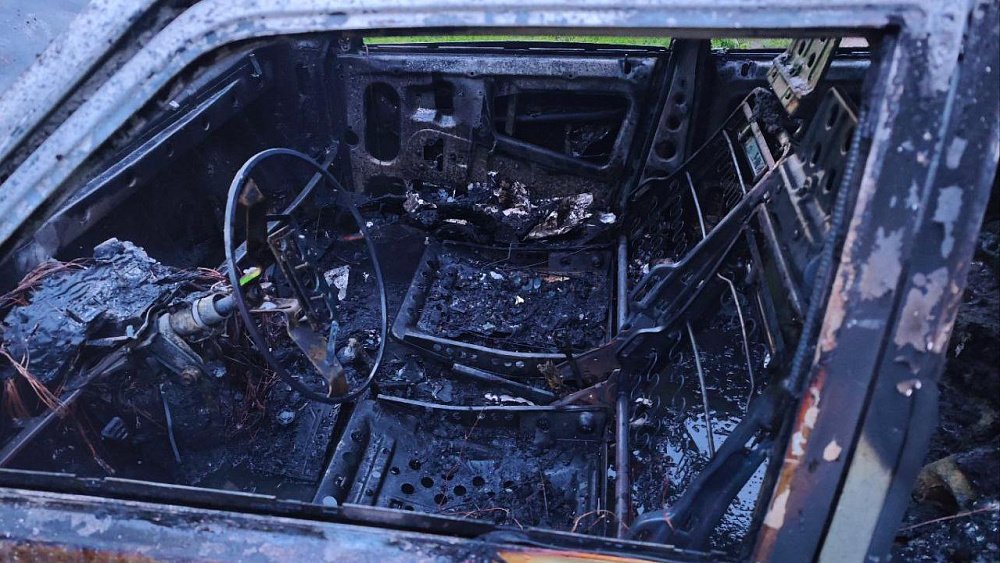 В Челябинске по горячим следам задержали поджигателя автомобиля