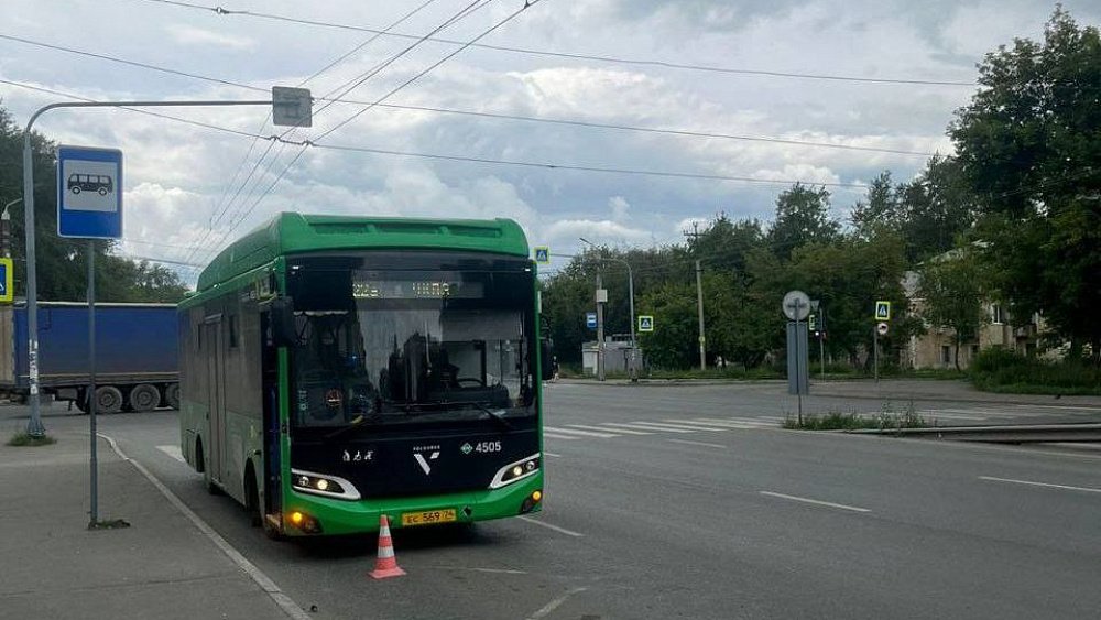 Водителя челябинского автобуса № 22а арестовали на неделю
