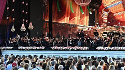 Почти 4 тысячи челябинцев прикоснулись к шедеврам оперы в исполнении мировых звезд