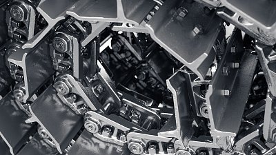 Челябинский завод начал производство гусениц для эксплуатации в экстремальных условиях