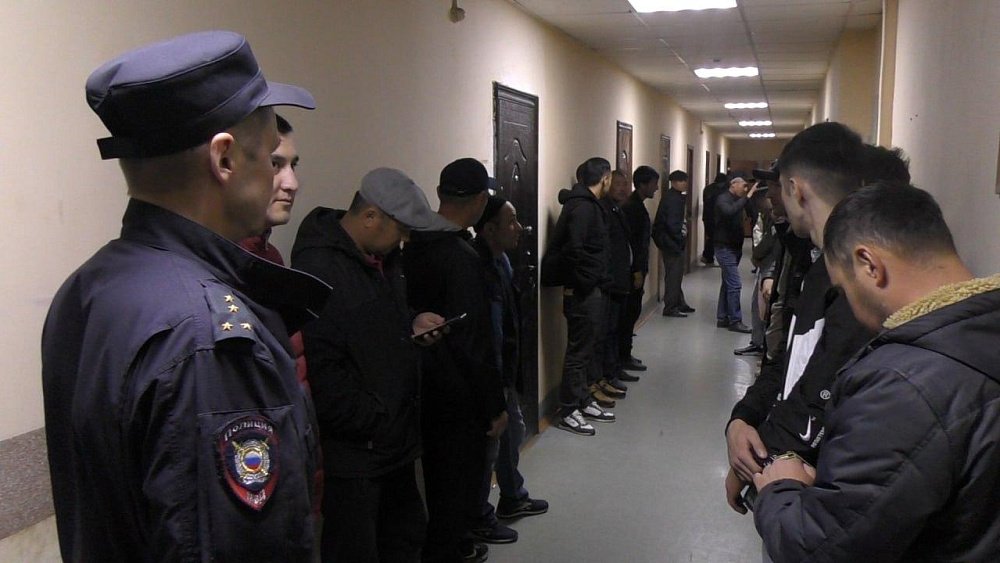 В Челябинске нашли «резиновую» квартиру больше чем на 40 жильцов