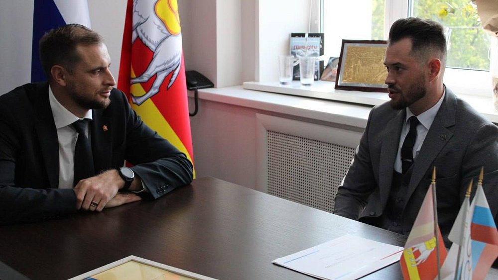 Минспорт принял на стажировку двух участников проекта «Герои Южного Урала»