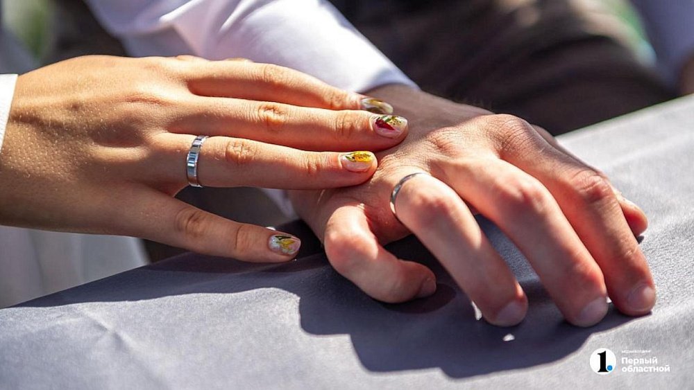 В Челябинской области за год на треть снизилось число разводов