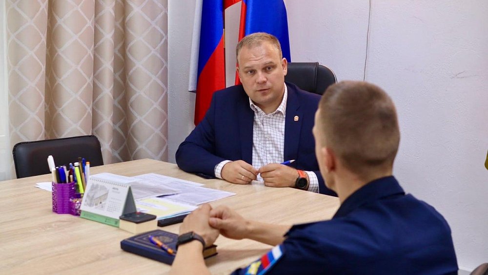 Министерство молодежи приняло на стажировку участников проекта «Герои Южного Урала»