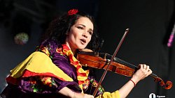 Иракли выступил в Карабаше на Дне металлурга