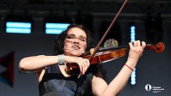 Иракли выступил в Карабаше на Дне металлурга