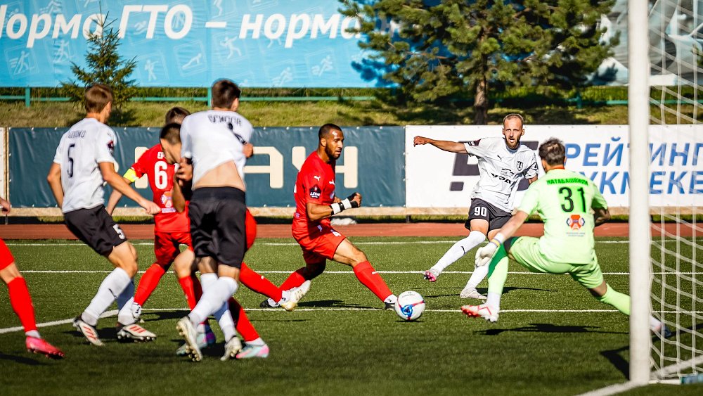 Футболисты миасского «Торпедо» открыли новый сезон результативной ничьей