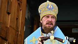 В храмах Челябинской епархии сегодня празднуют день Казанской иконы Божией Матери