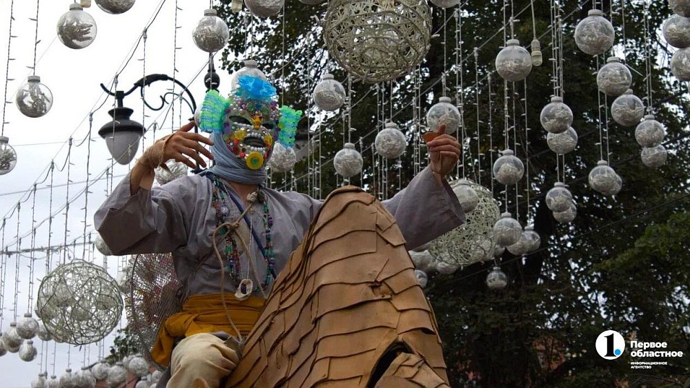 Актеры сыграют спектакли на главной пешеходной улице Челябинска