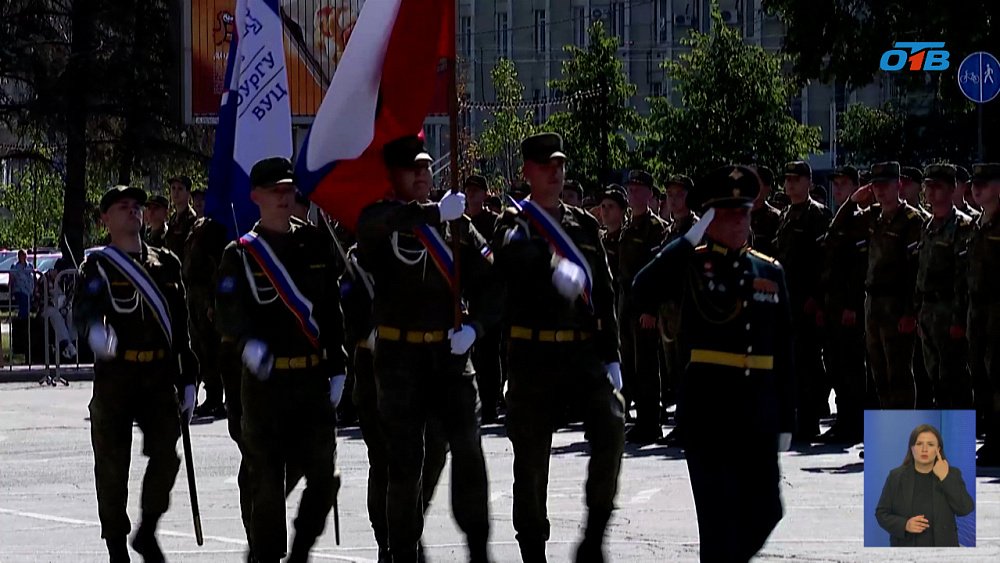 Выпускникам Военного учебного центра ЮУрГУ вручили дипломы