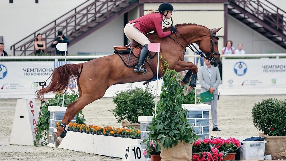 Челябинка Ксения Хайрулина завоевала серебро на Евразийских играх по конкуру