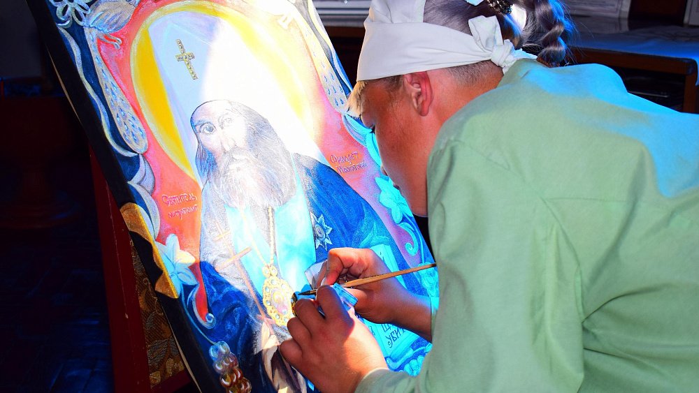 Через веру и творчество обретают себя осужденные в ИК‑4 Челябинской области