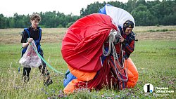 Поздно искать туалет, если облака уже под ногами — что еще нужно знать о прыжках с парашютом