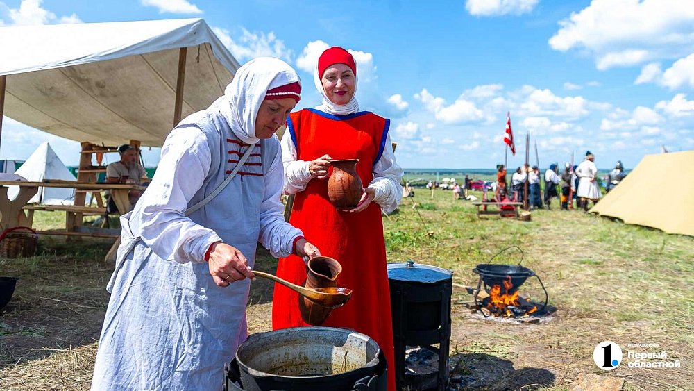 На Аркаиме будут угощать караваем и калитками