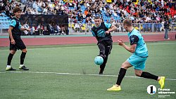 Спорт во благо — в Магнитогорске провели благотворительный футбольный матч