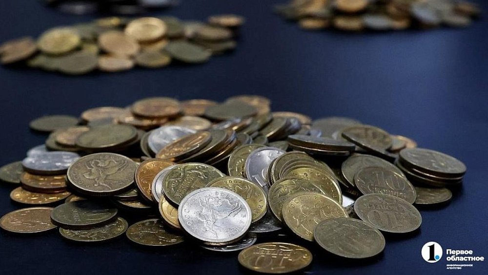 На Урале женщина потеряла более 2 млн рублей после романтической переписки