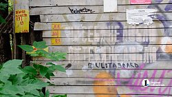 В центре Челябинска появилась новая заброшка, на ее месте возведут семиэтажку